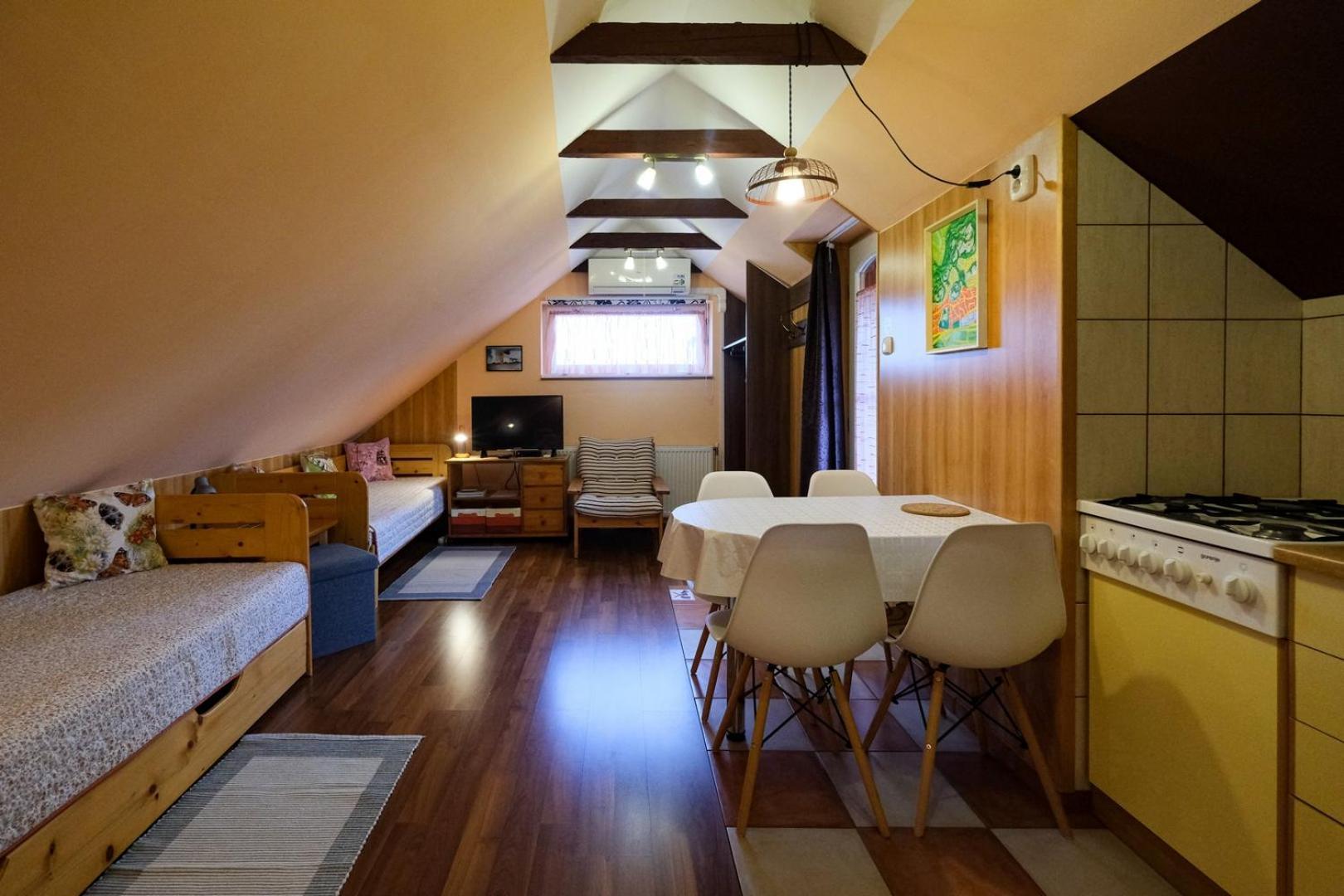 4 Evszak Apartman Gyula Dış mekan fotoğraf