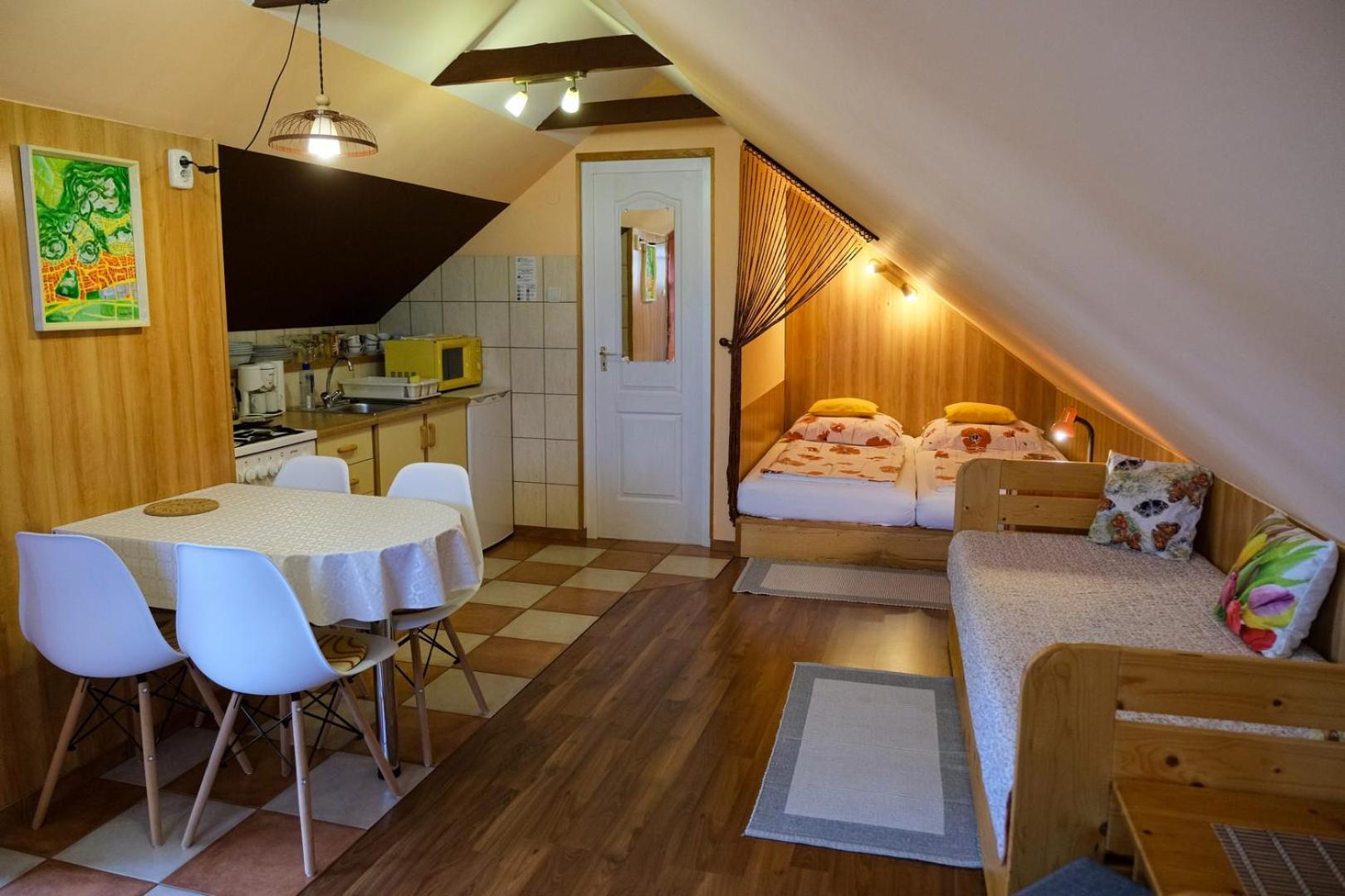 4 Evszak Apartman Gyula Dış mekan fotoğraf